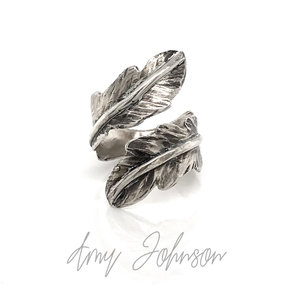 Feather Adjustable Ring