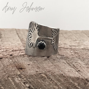 Adjustable Daisy Ring With Black Onyx
