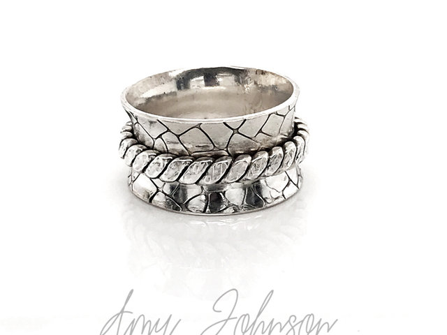 Rope Spinner Ring