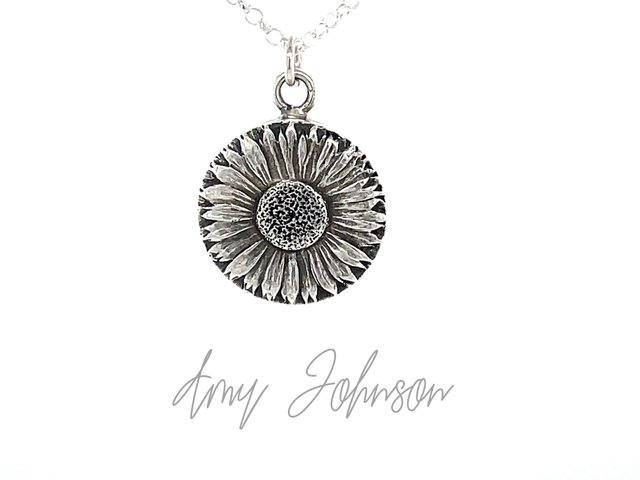Daisy Necklace